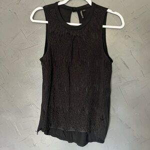 Elegant Black Lace Sleeveless Top